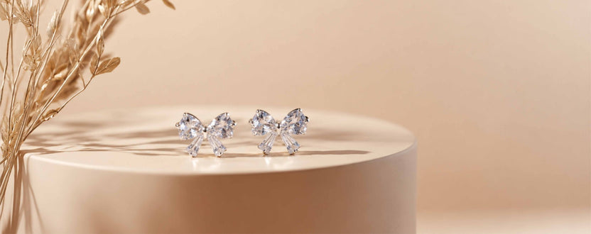 Silver vs Gold Jewellery: which is right for the modern Indian woman in 2026? - Onira Jewels