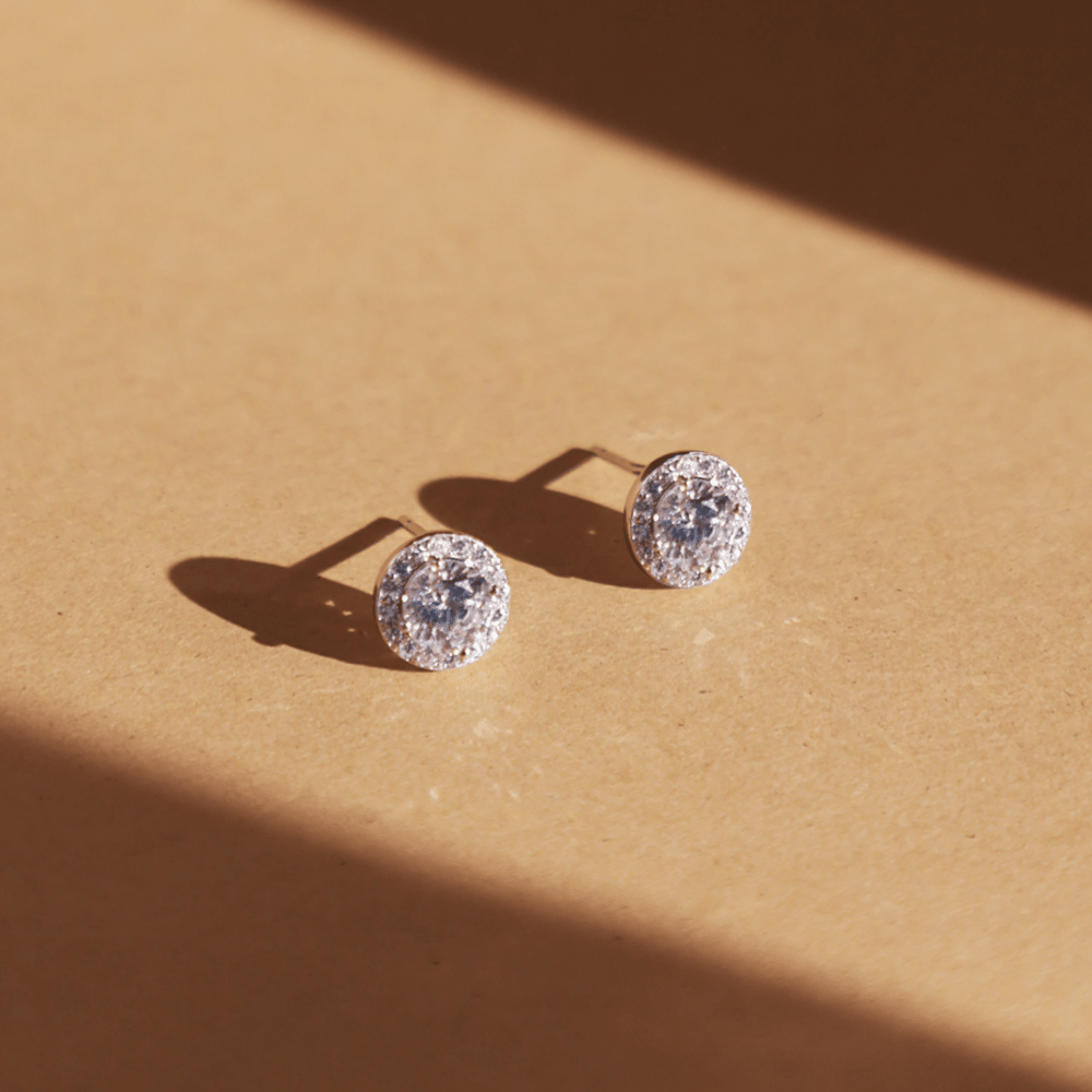 Luna Circle Stud Earrings - Onira Jewels